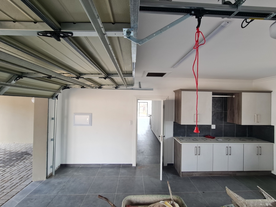 3 Bedroom Property for Sale in Marina Martinique Eastern Cape